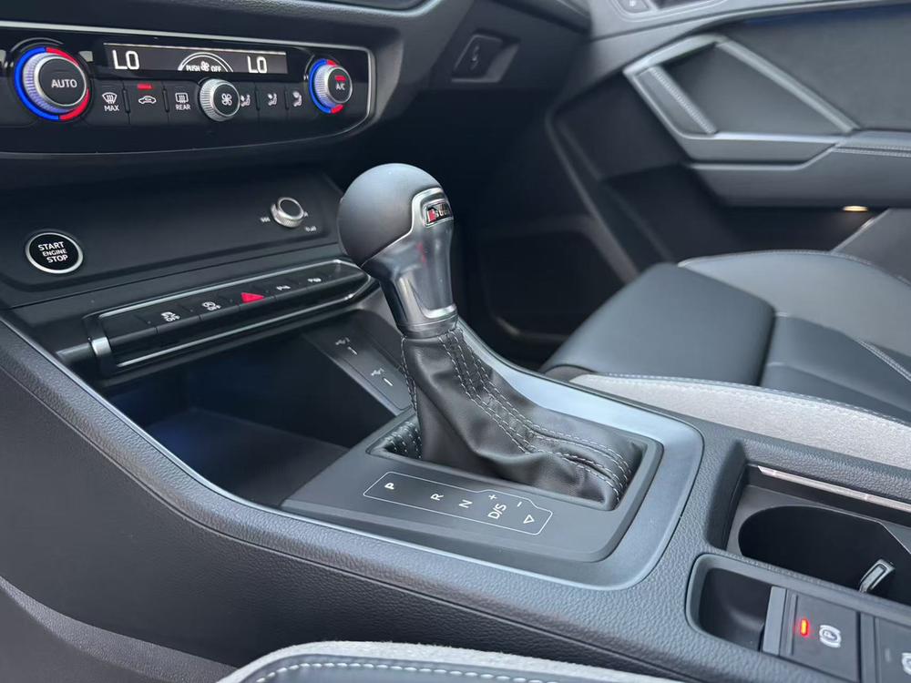 Audi Audi Q3