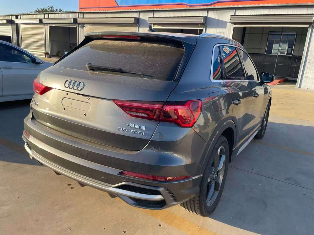 Audi Audi Q3