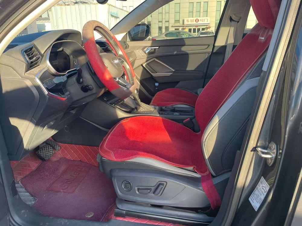 Audi Audi Q3