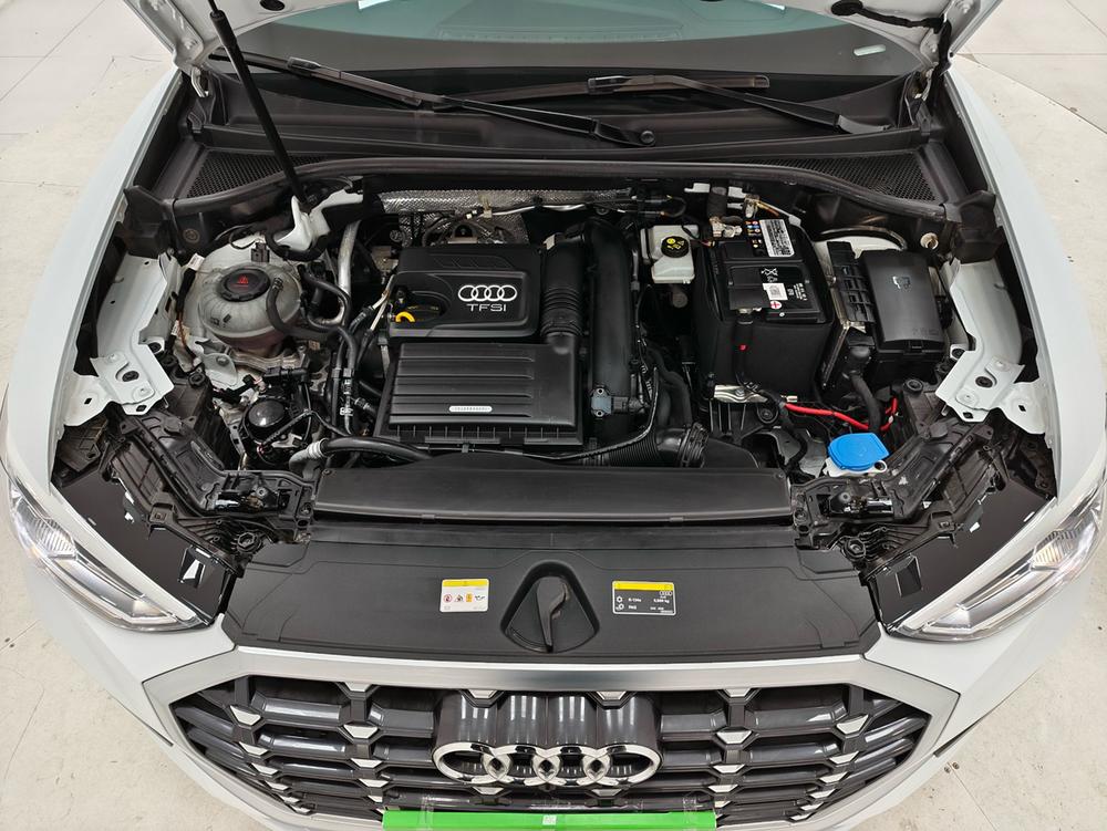 Audi Audi Q3