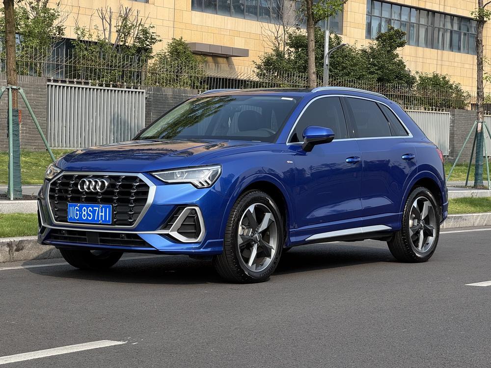 Audi Audi Q3