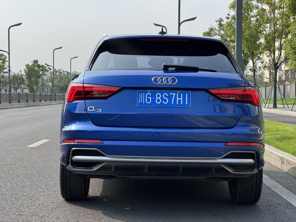 Audi Audi Q3