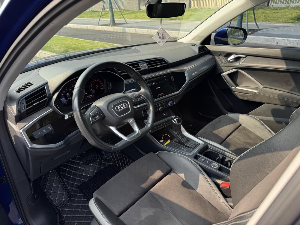 Audi Audi Q3