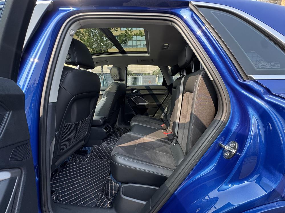 Audi Audi Q3