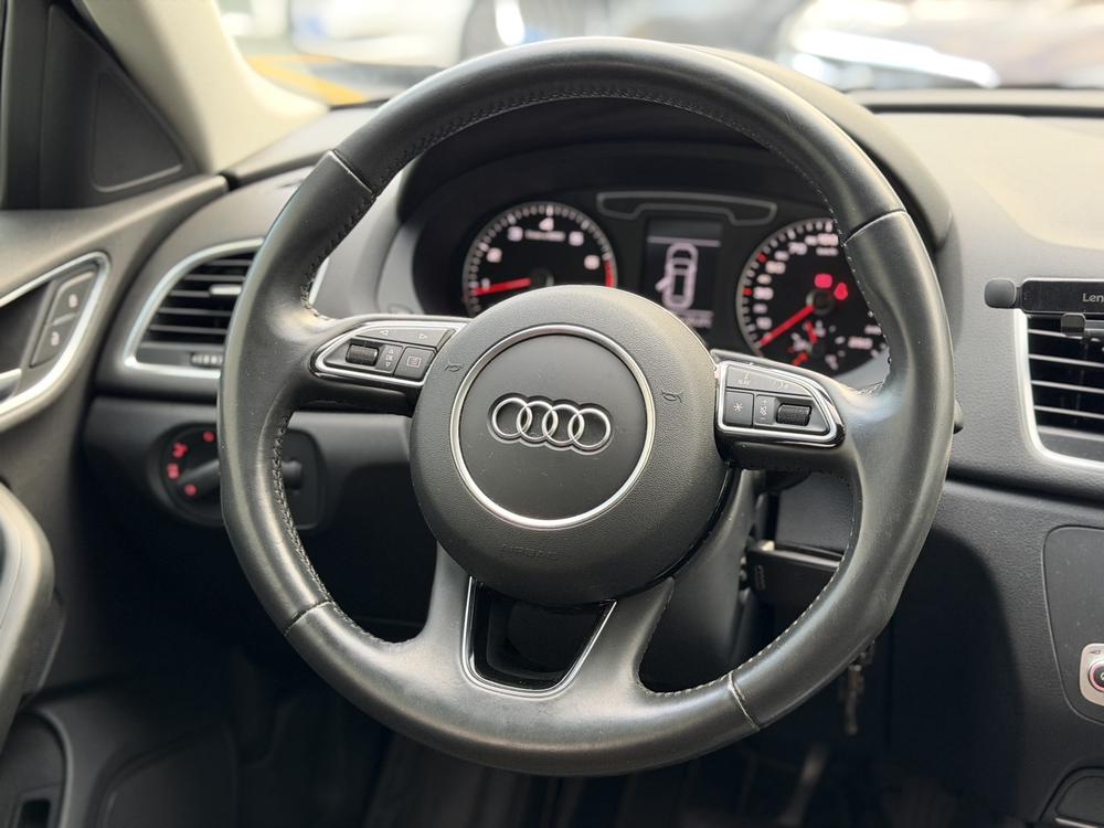 Audi Audi Q3