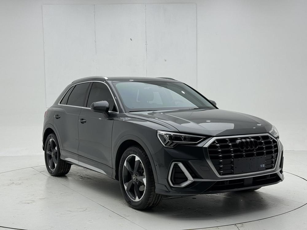 Audi Audi Q3