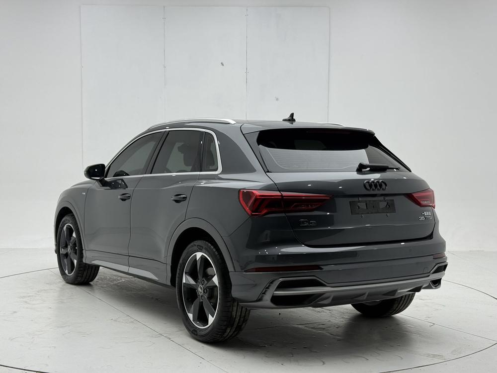 Audi Audi Q3