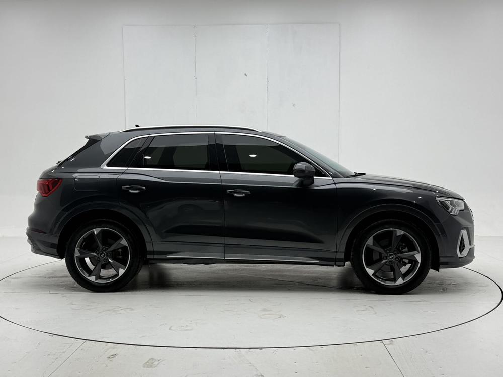 Audi Audi Q3