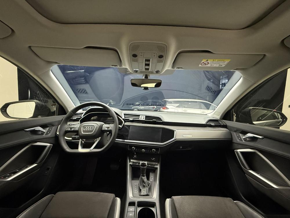 Audi Audi Q3