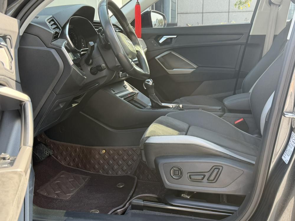 Audi Audi Q3
