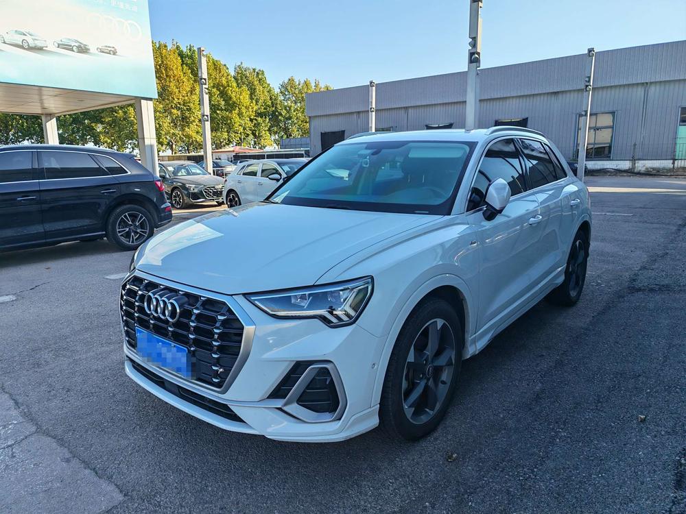 Audi Audi Q3