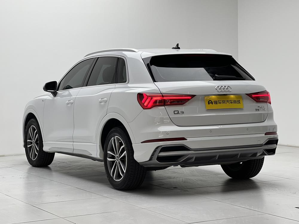Audi Audi Q3