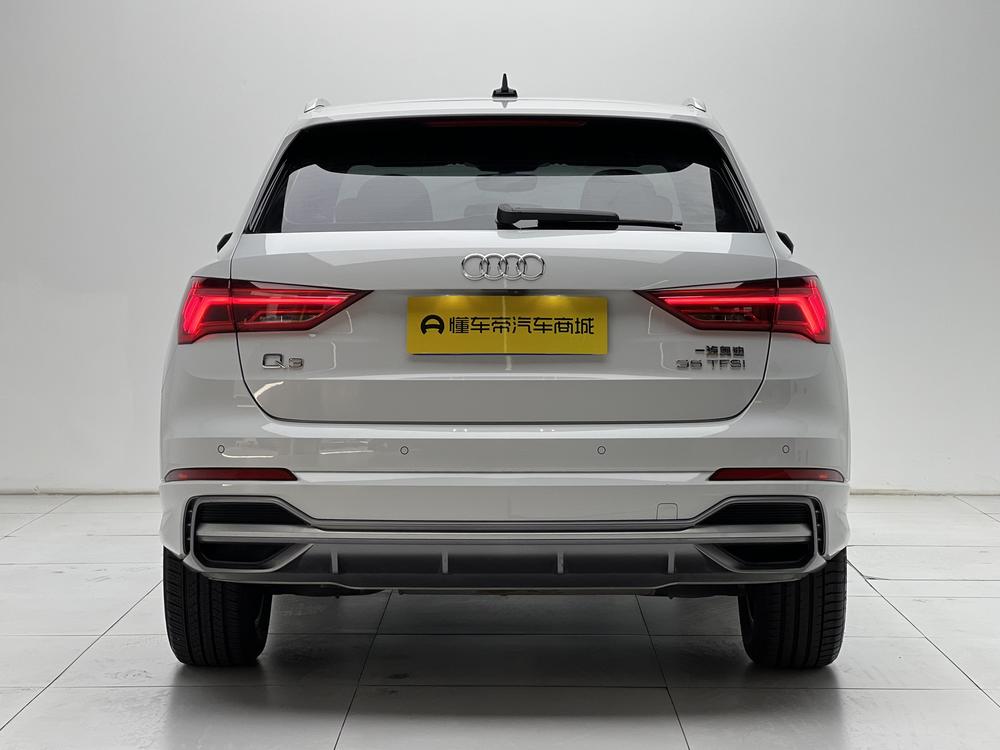 Audi Audi Q3