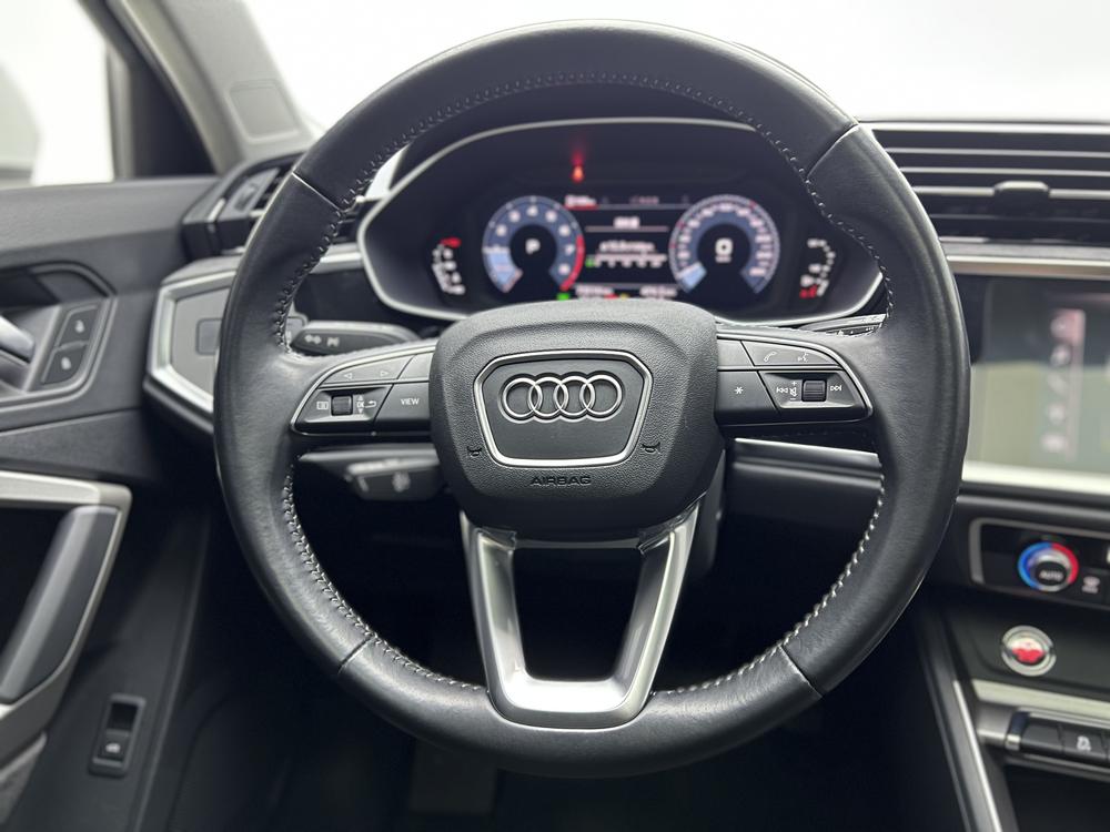 Audi Audi Q3
