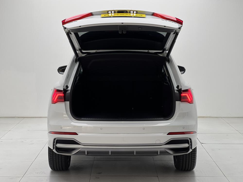 Audi Audi Q3