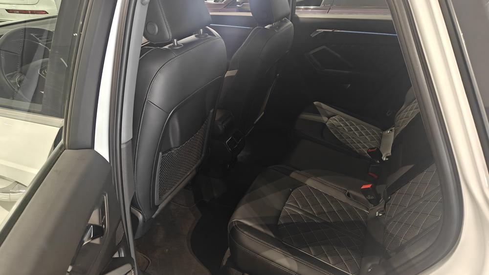 Audi Audi Q3