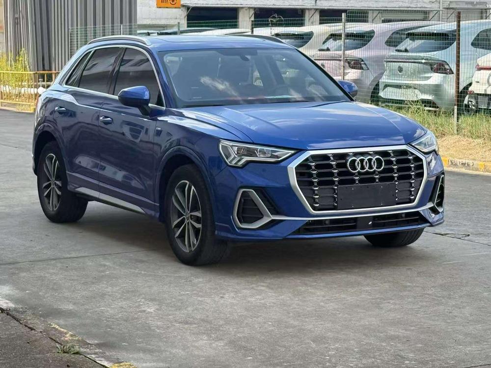 Audi Audi Q3