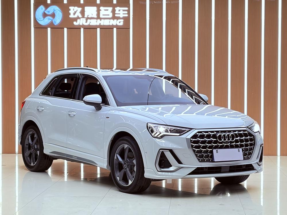Audi Audi Q3