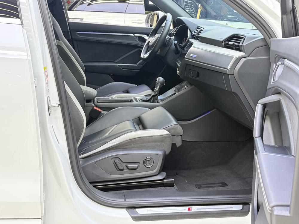 Audi Audi Q3