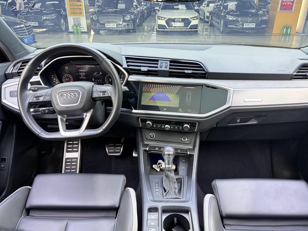 Audi Audi Q3