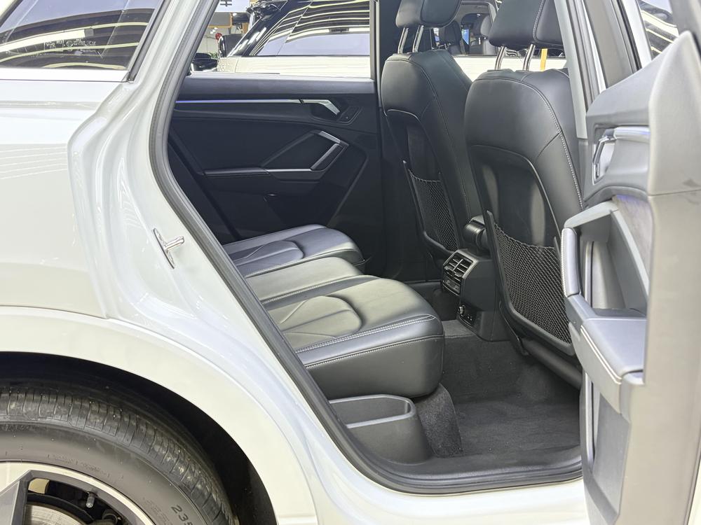 Audi Audi Q3
