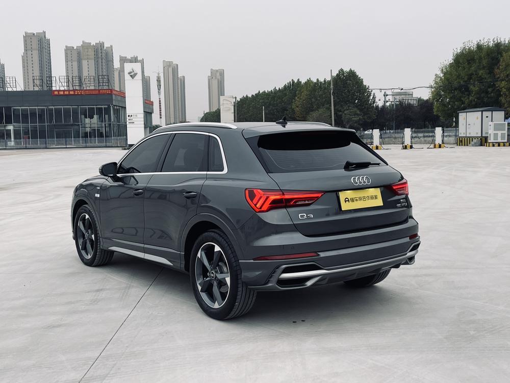 Audi Audi Q3