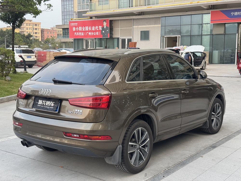 Audi Audi Q3