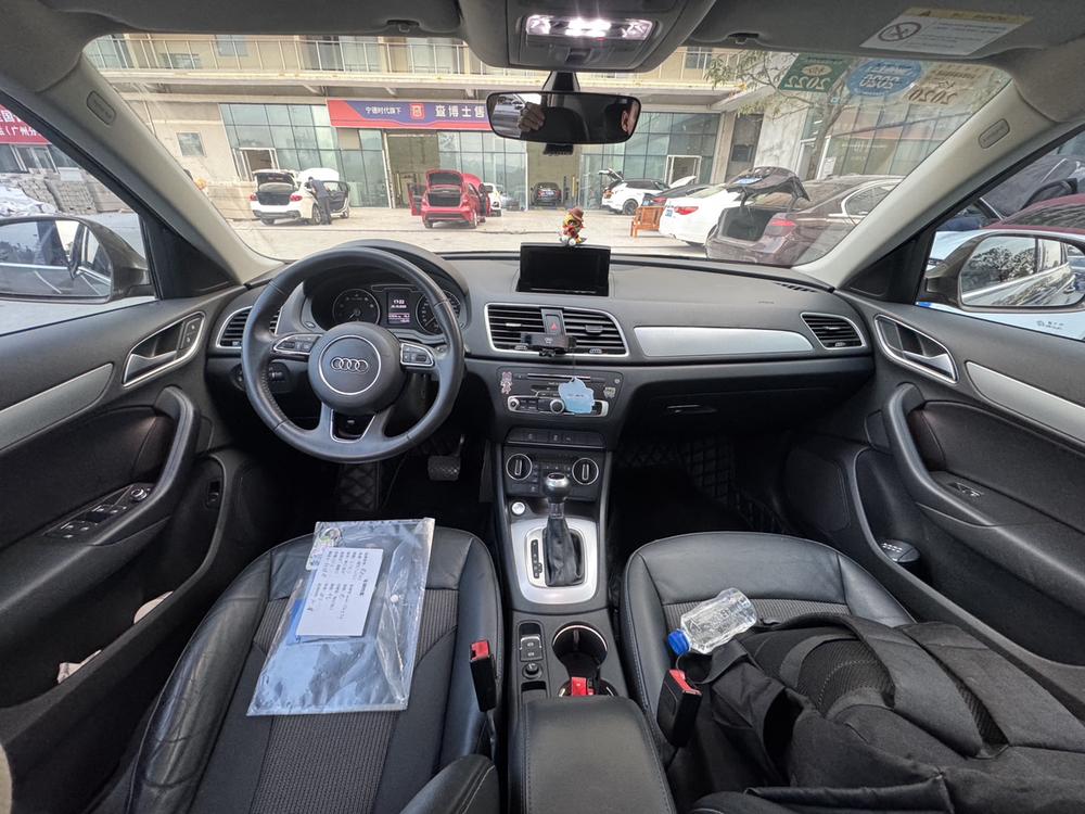 Audi Audi Q3