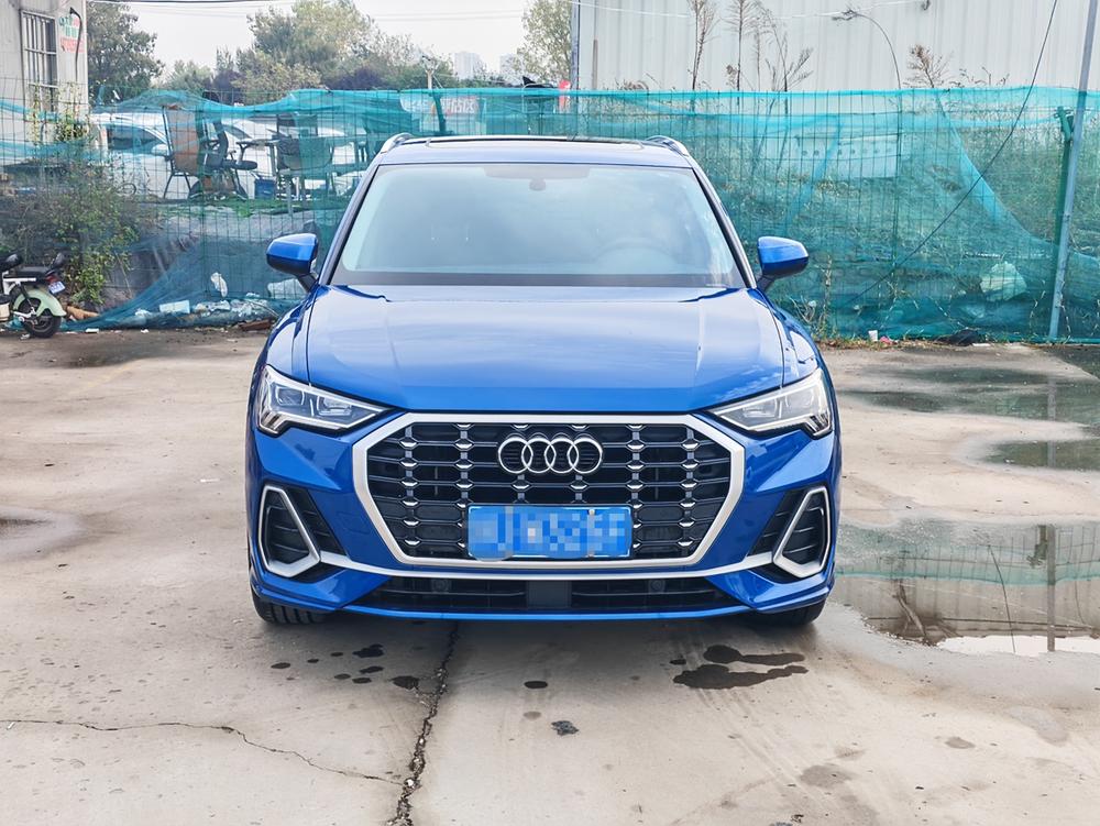 Audi Audi Q3