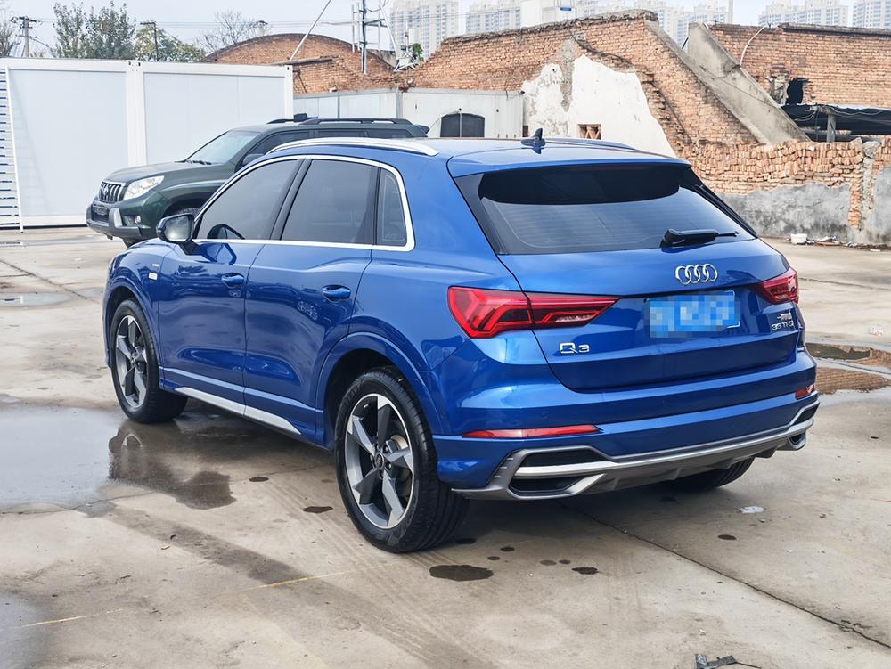 Audi Audi Q3
