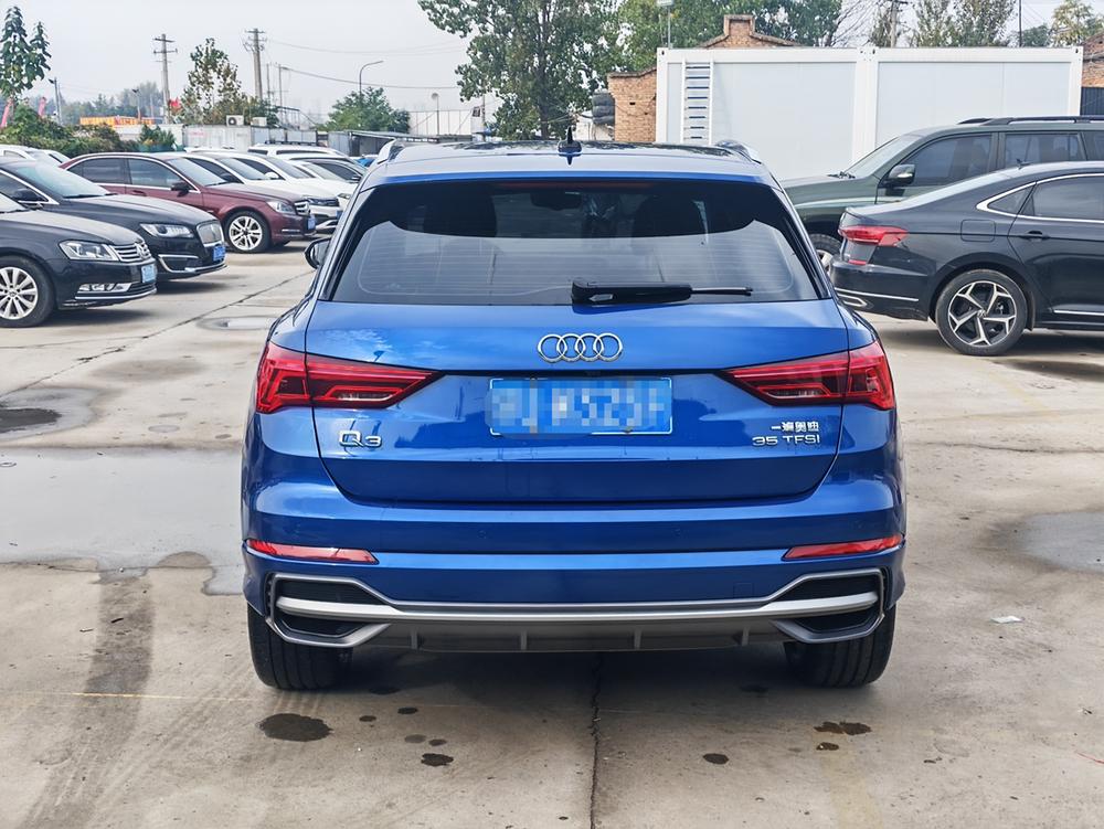 Audi Audi Q3