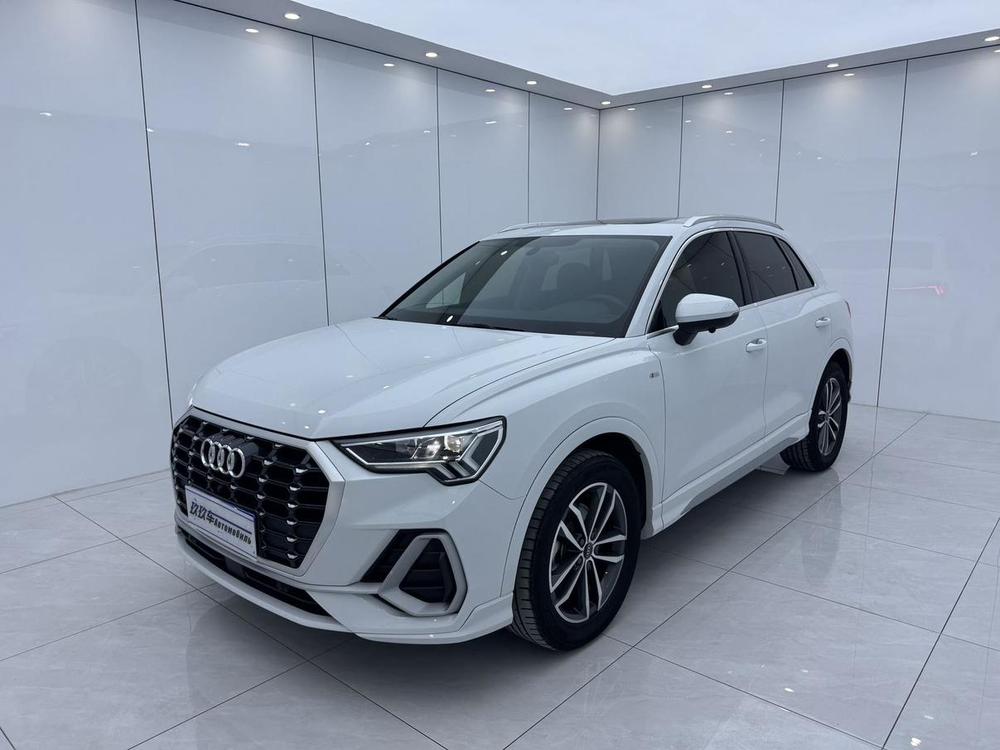 Audi Audi Q3