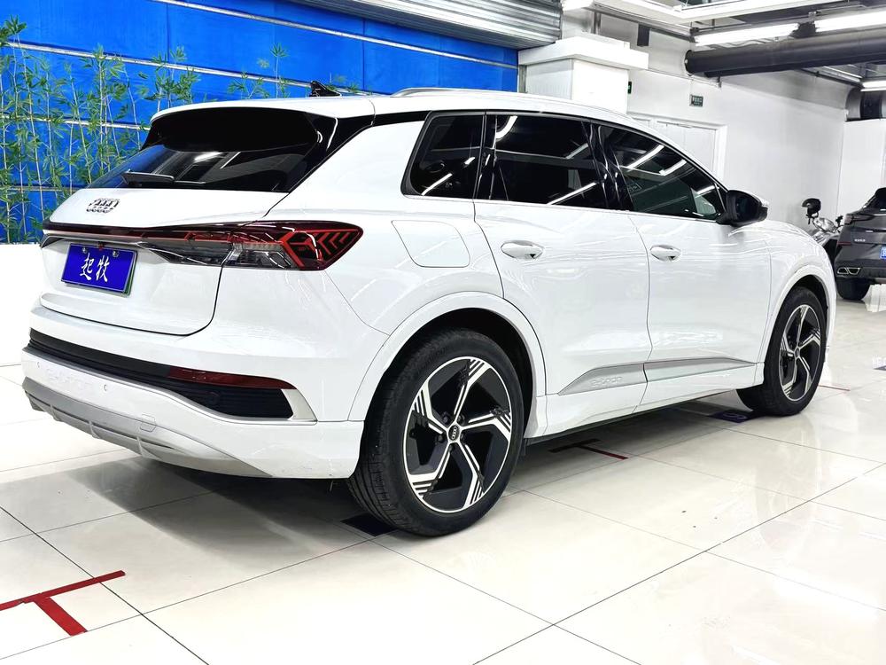 Audi Audi Q4 e-tron