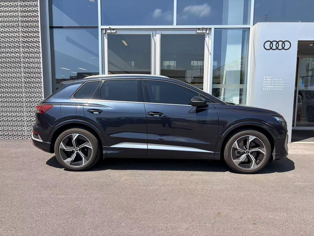 Audi Audi Q4 e-tron