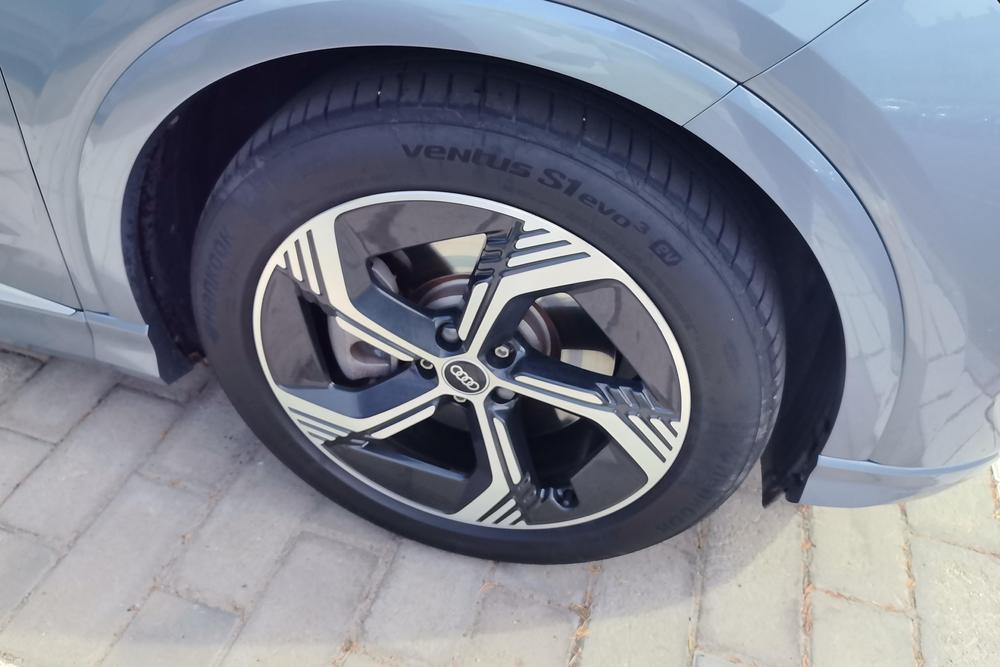 Audi Audi Q4 e-tron