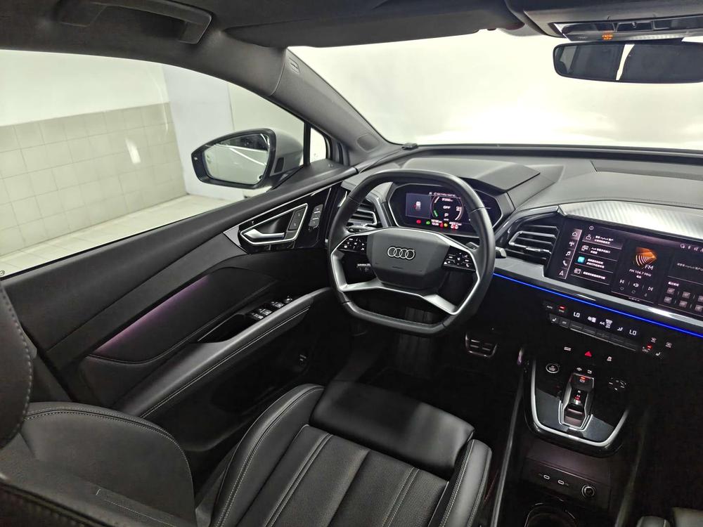 Audi Audi Q4 e-tron