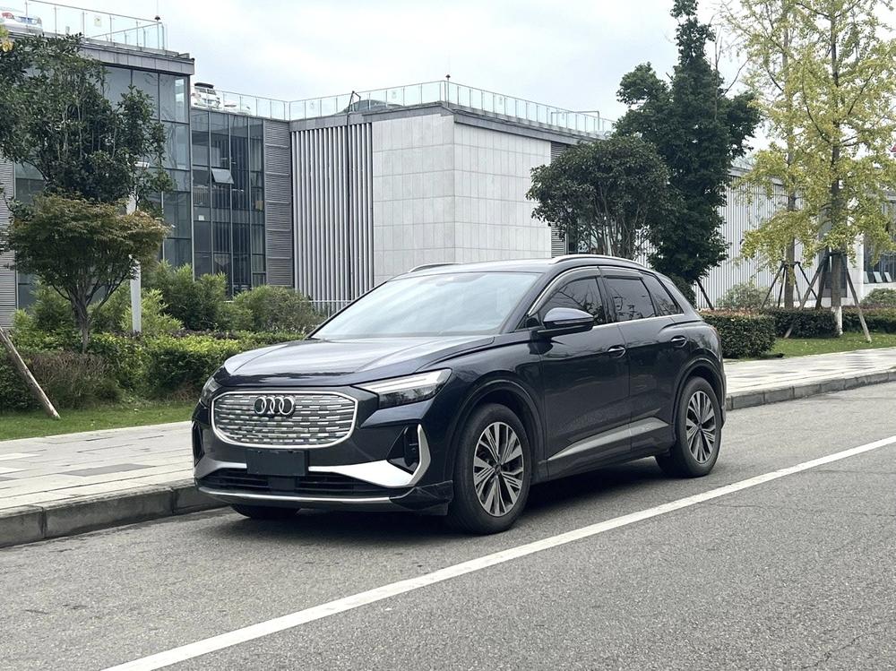 Audi Audi Q4 e-tron