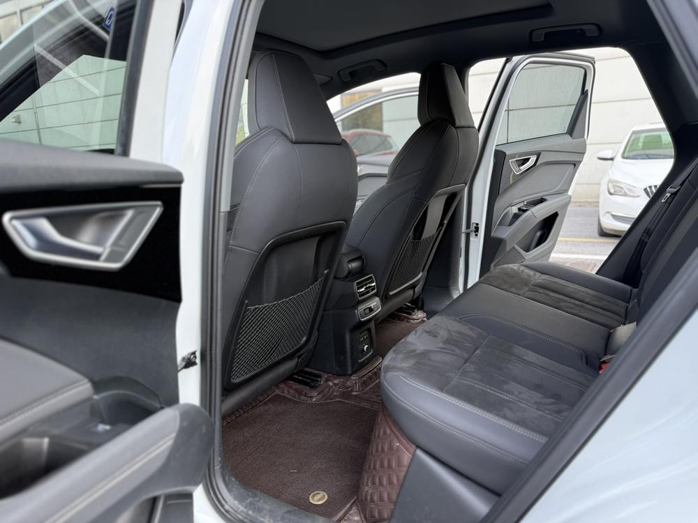 Audi Audi Q4 e-tron