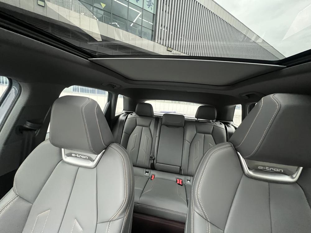 Audi Audi Q4 e-tron