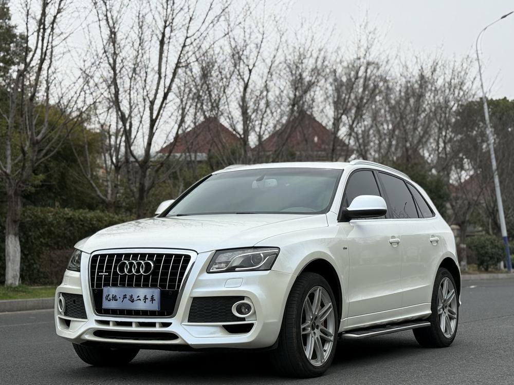 Audi Audi Q5 (Import)