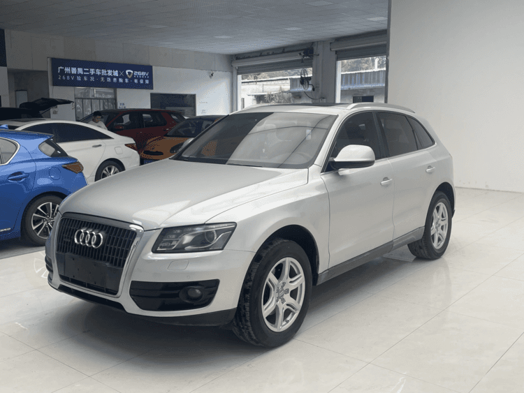 Audi Audi Q5 (Import)