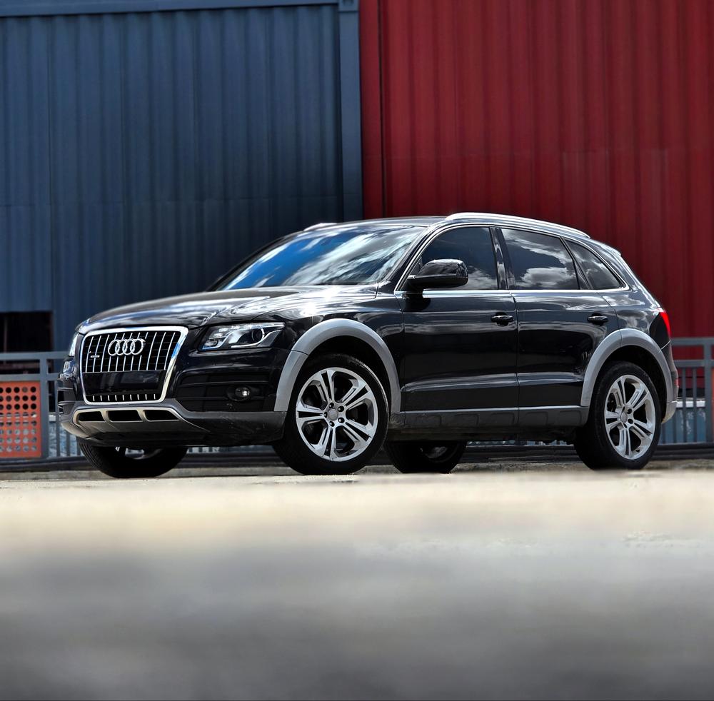 Audi Audi Q5 (Import)