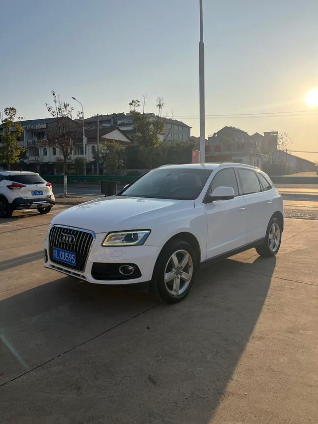 Audi Audi Q5