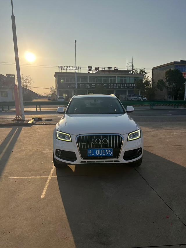Audi Audi Q5