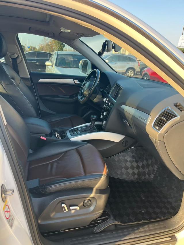 Audi Audi Q5