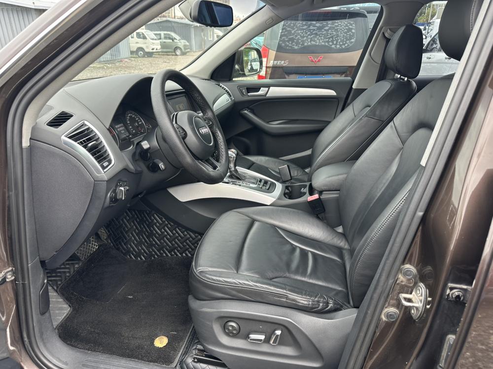 Audi Audi Q5