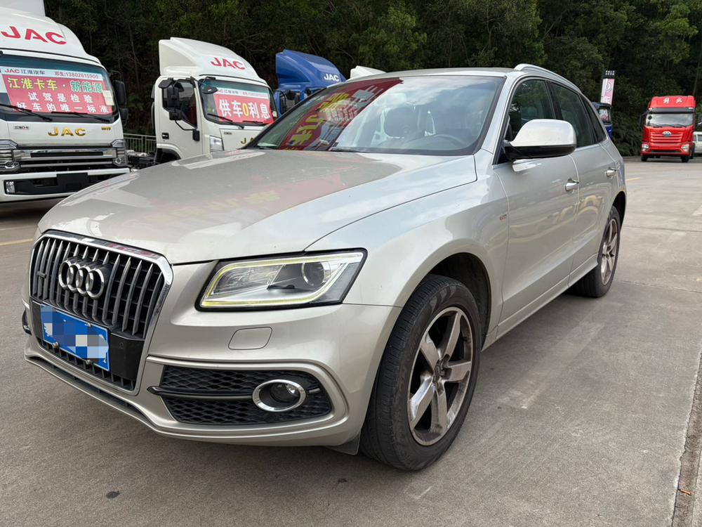 Audi Audi Q5