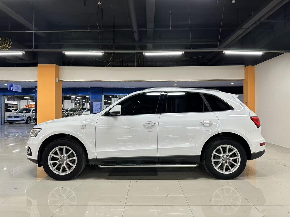 Audi Audi Q5