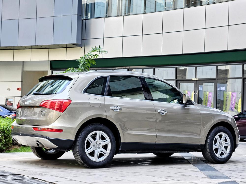 Audi Audi Q5