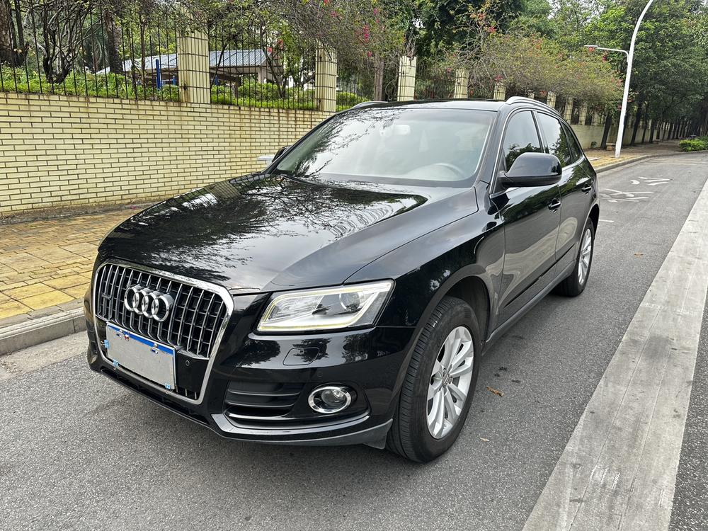 Audi Audi Q5